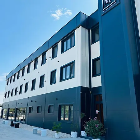 Mayor Affittacamere Komárno